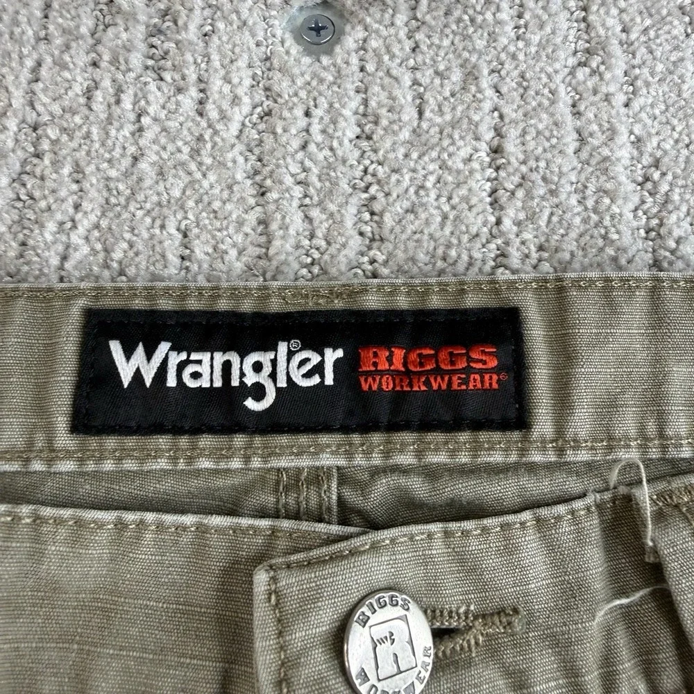 Wrangler Riggs Workwear Ripstop Relaxed Carpenter Men's Size 36x30 Beige
